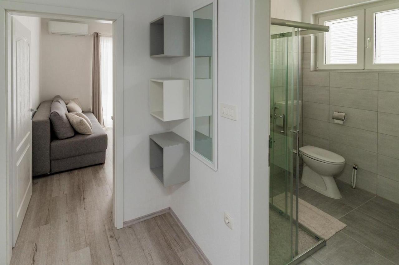 Apartments Happy Sukošan المظهر الخارجي الصورة