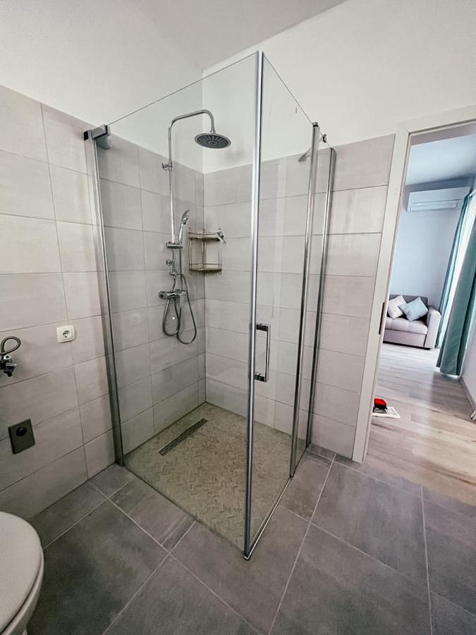 Apartments Happy Sukošan المظهر الخارجي الصورة