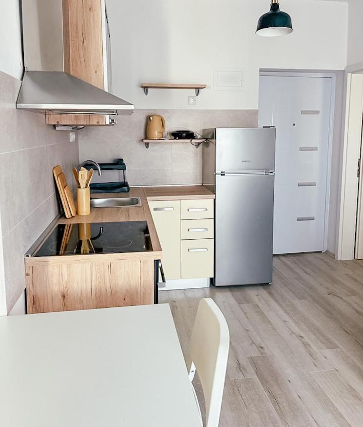 Apartments Happy Sukošan المظهر الخارجي الصورة